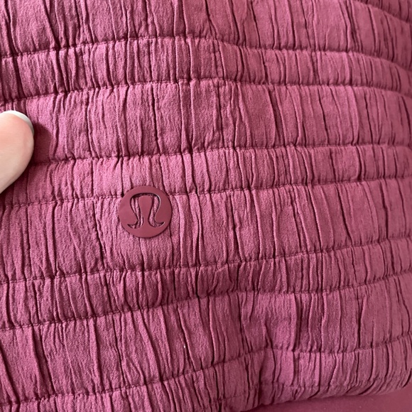 Lululemon Serene Travels Bomber Jacket SZ 6 Chianti NWT REVERSIBLE!❤️ - Picture 5 of 9